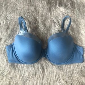 🌻SALE!🌻 Blue Victoria’s Secret Bra